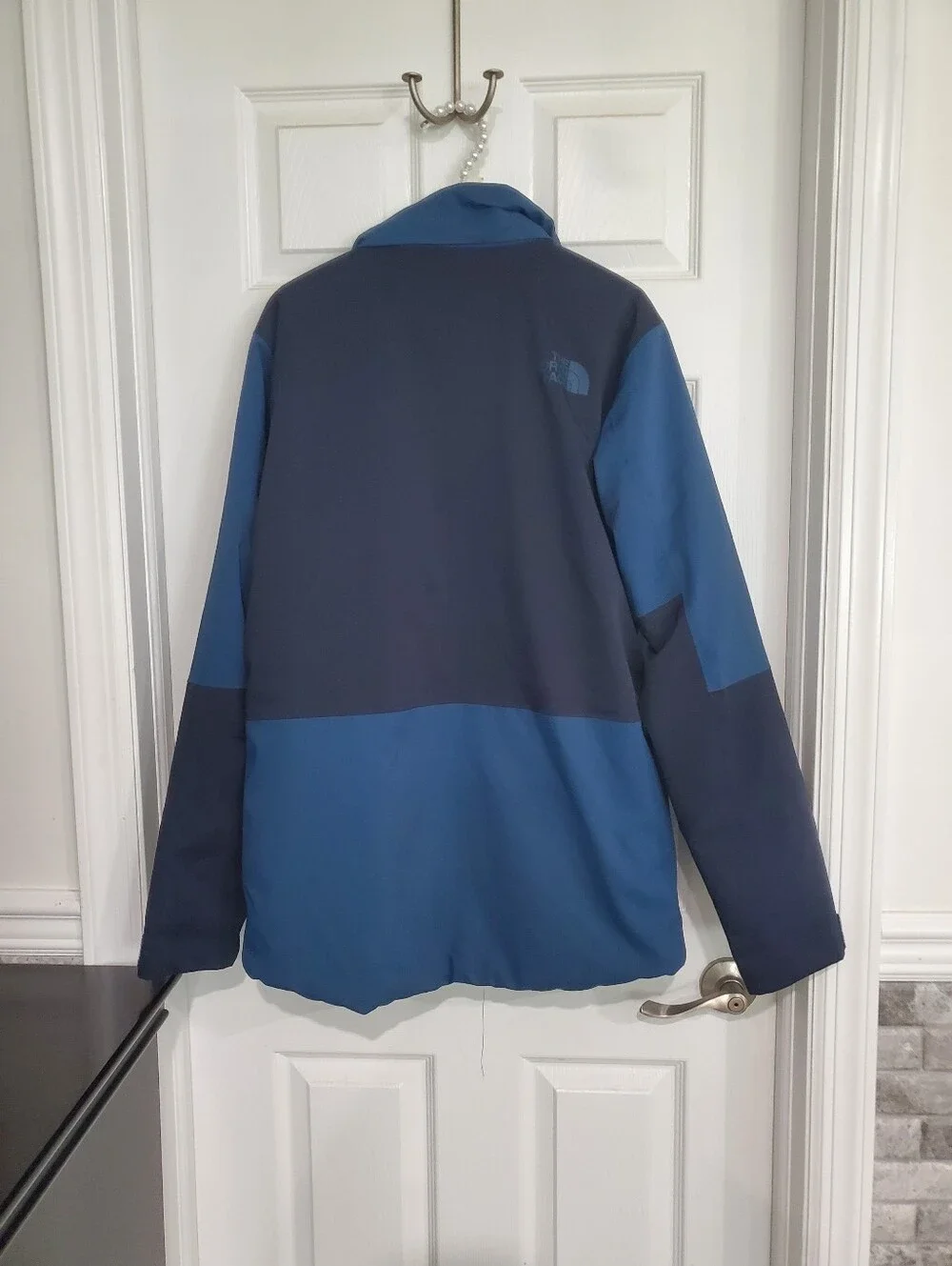 The North Face pockets blue athletic